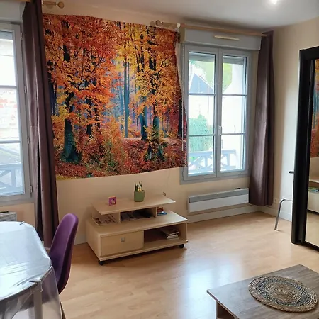Le Cheval Blanc Sur Le Loir Appartement La Chartre-sur-le-Loir