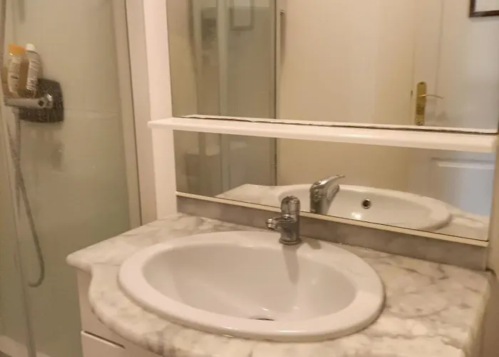 Le Cheval Blanc Sur Le Loir 아파트 라챠터수르르로얼